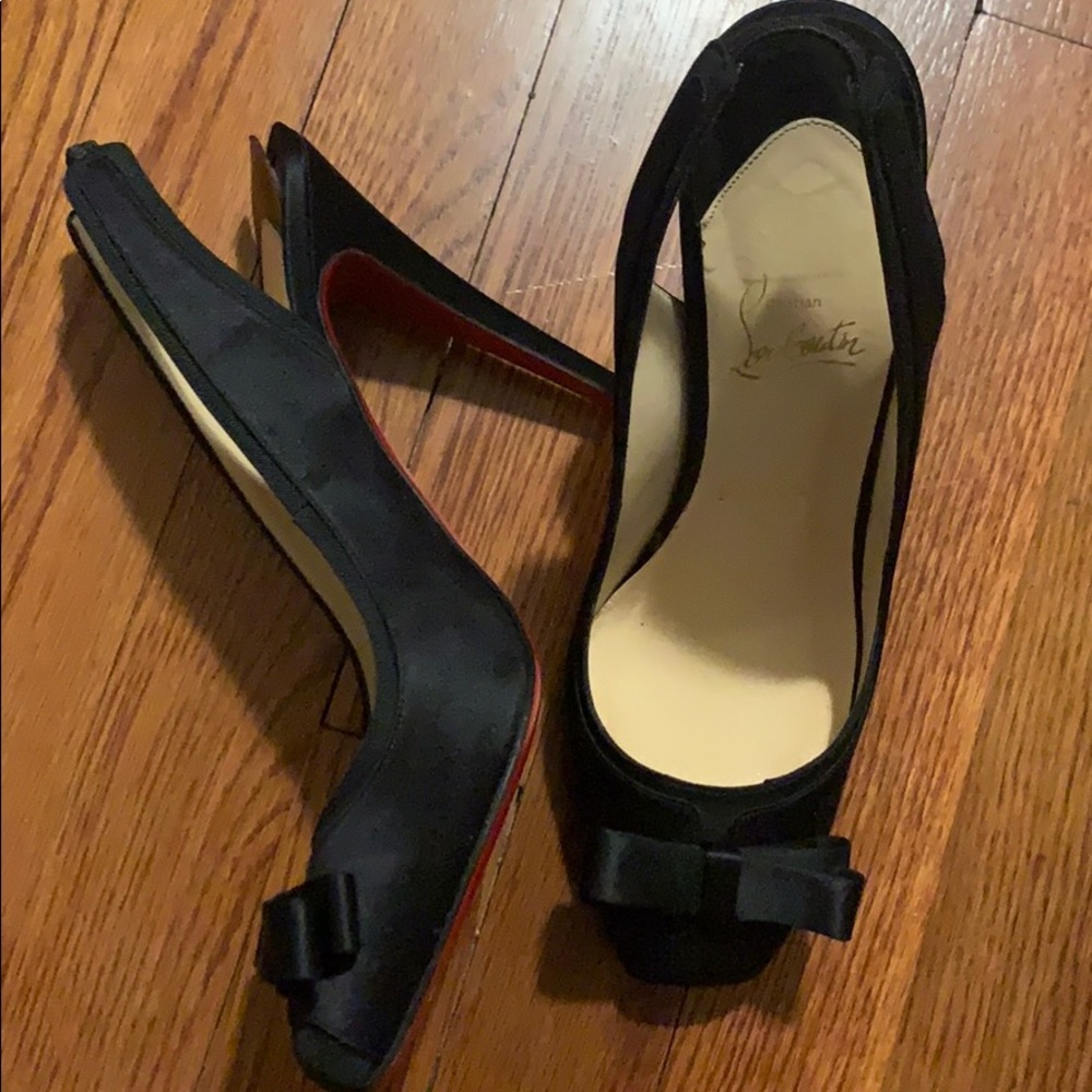 Super cute, just too small for my feet.